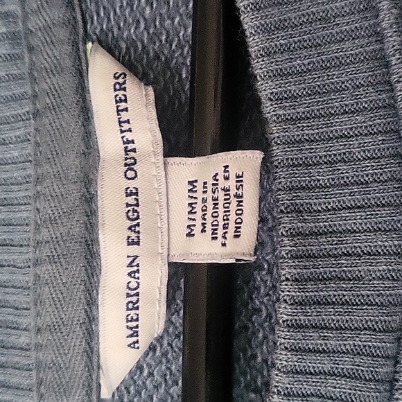 American Eagle Outfitters teal sweatshirt Size Mefium. - Picture 2 of 5
